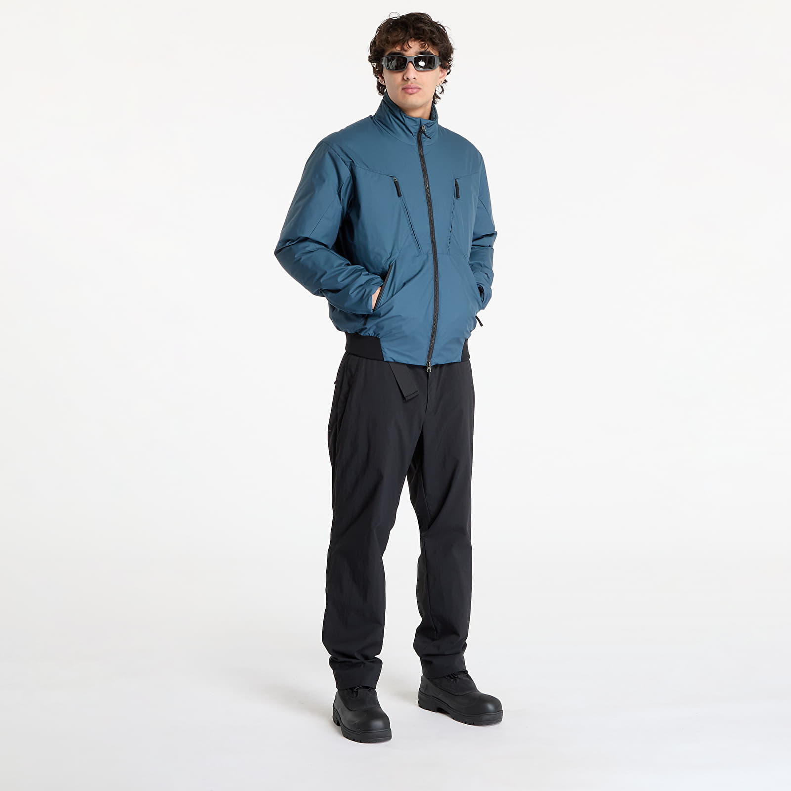 Takit Poutnik by Tilak Continental Jacket Reflecting Pond