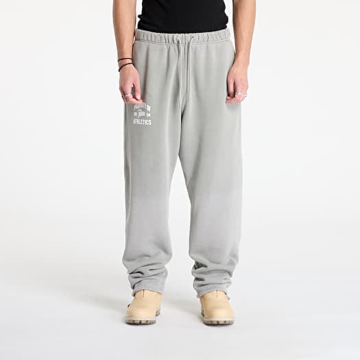 Athletic jogging pants discount
