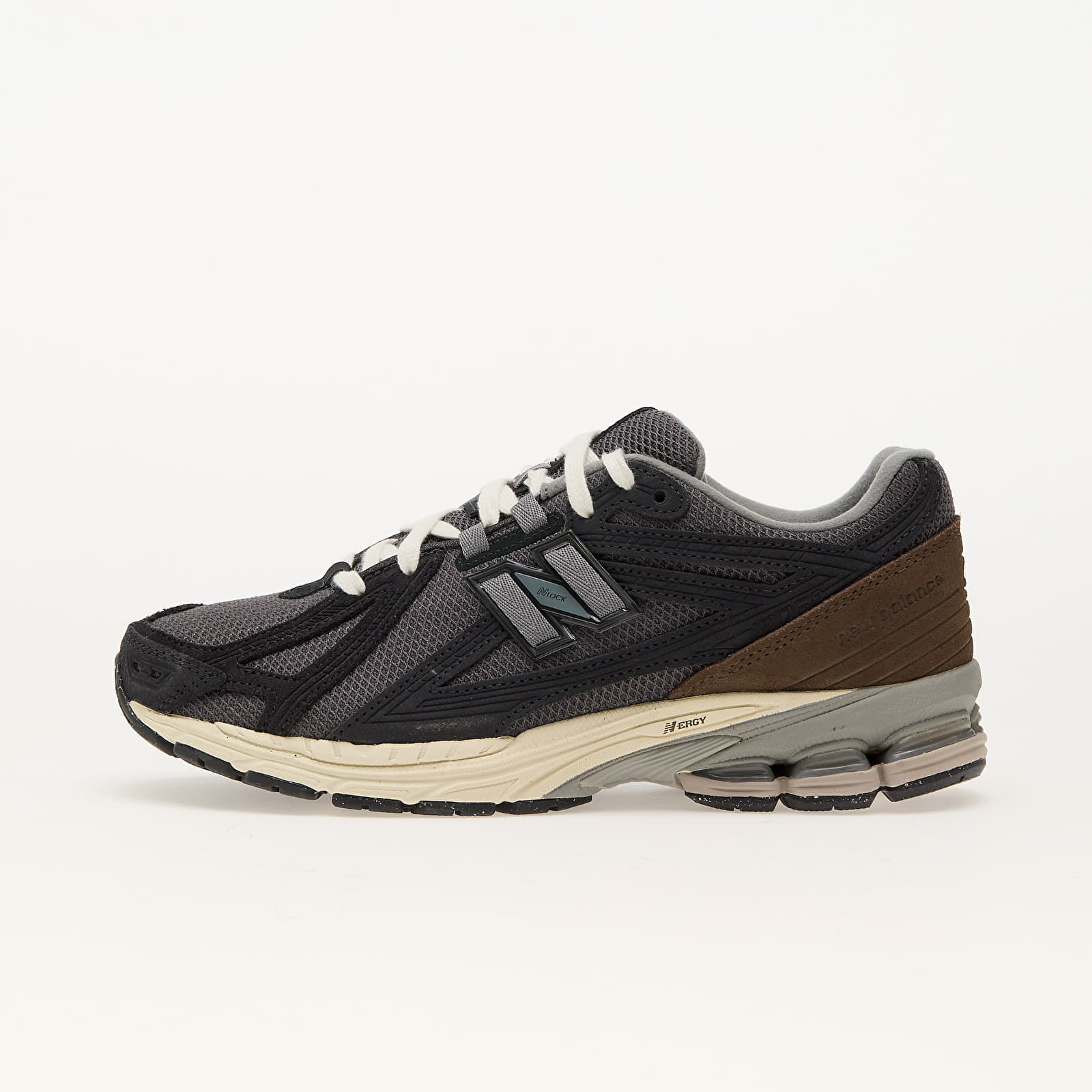 Levně Tenisky New Balance 1906 Phantom