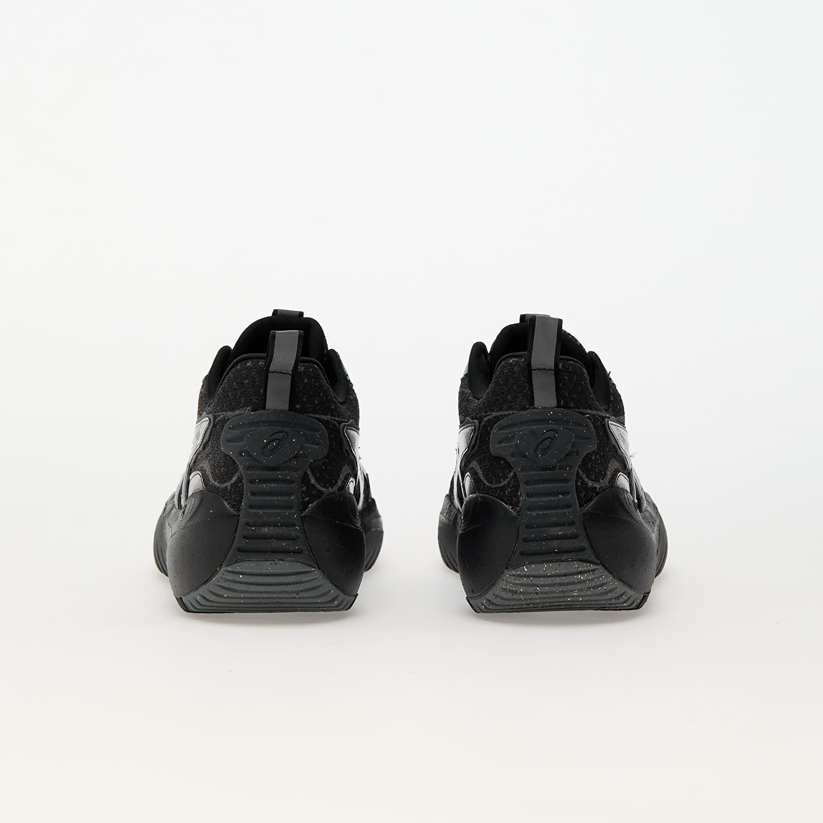 Männer Asics Neocurve Black/ Pure Silver