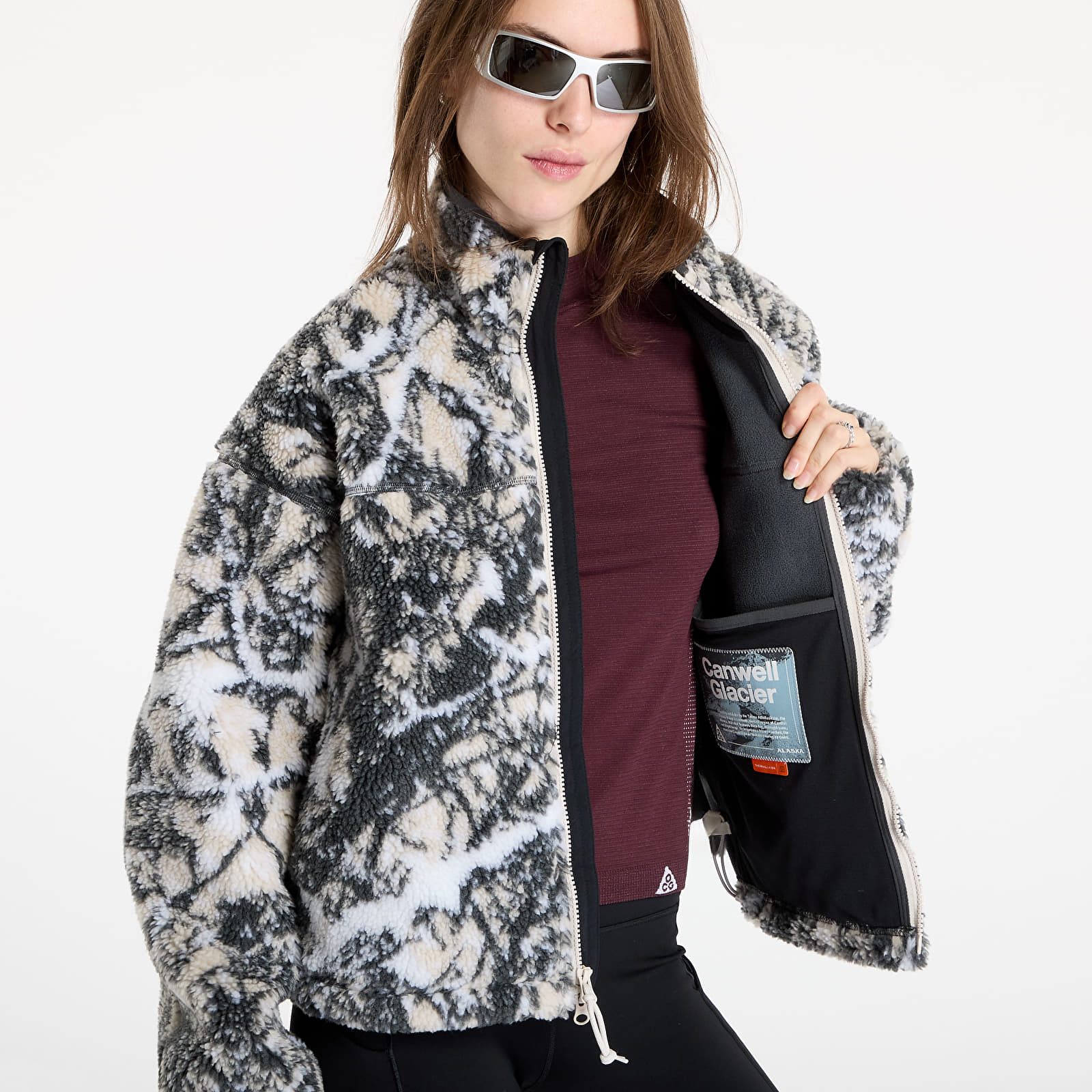 Mikiny Nike ACG "Canwell Glacier" Women's Therma-FIT ADV Windproof Full-Zip Fleece Light Orewood Brown/ Black/ Summit White