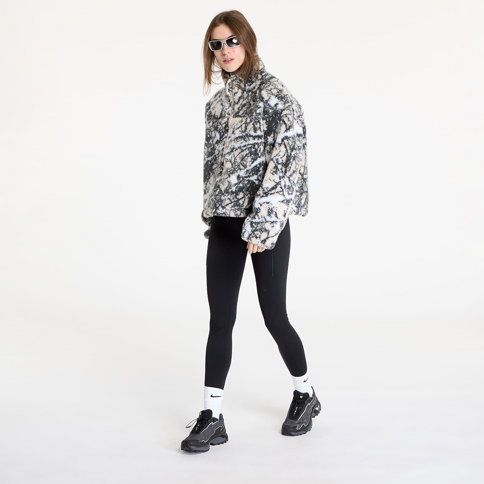 Mikiny Nike ACG "Canwell Glacier" Women's Therma-FIT ADV Windproof Full-Zip Fleece Light Orewood Brown/ Black/ Summit White