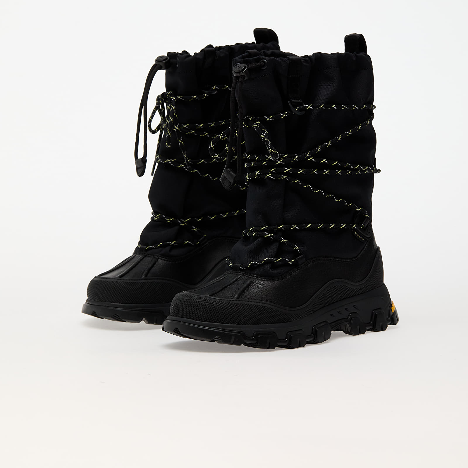 Skor för kvinnor UGG W Metropeak Black