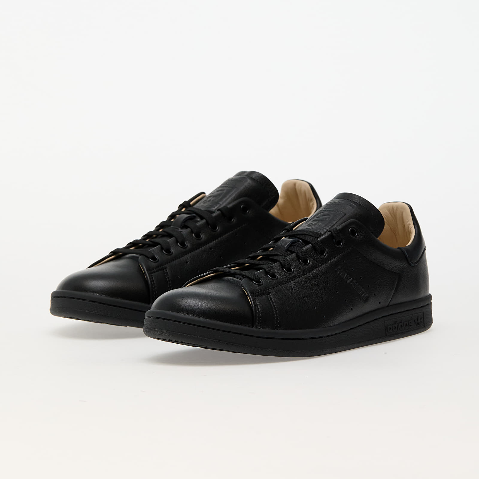 Männer adidas Stan Smith Lux Core Black/ Core Black/ Sand Strata