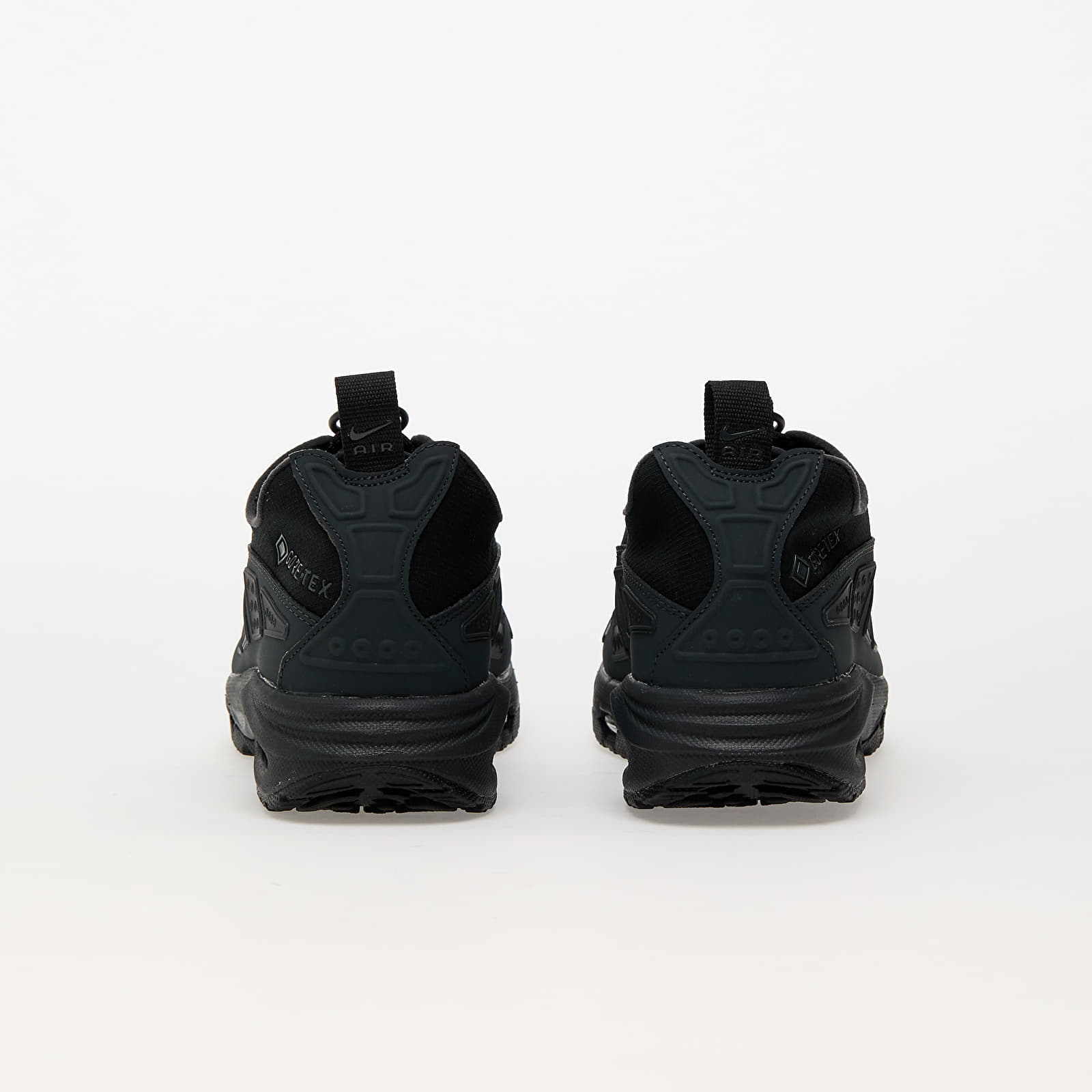 Damen Sneaker und Schuhe Nike W Air Max Sndr Gtx Black/ Dk Smoke Grey