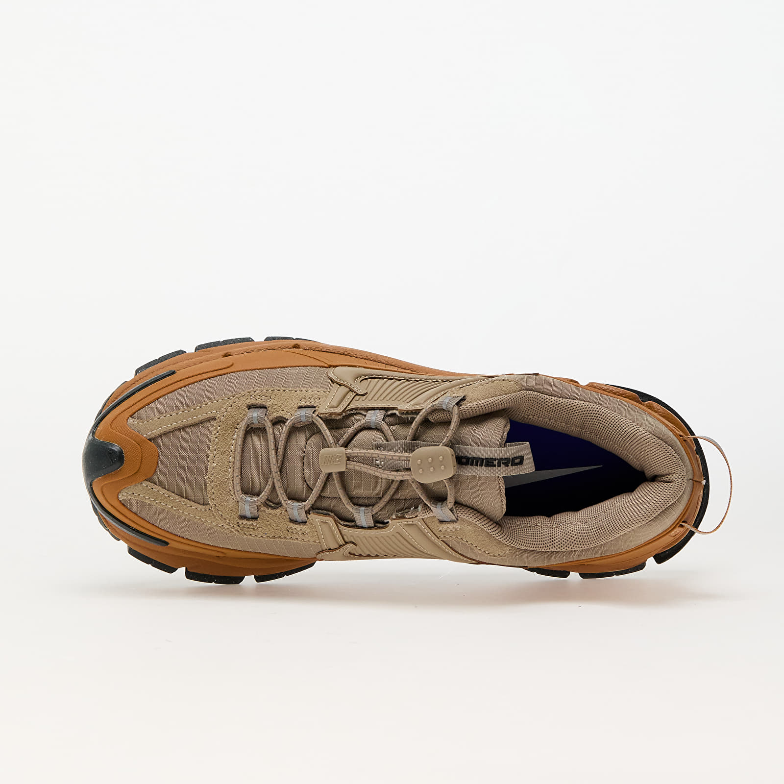 Skor för kvinnor Nike W Zoom Vomero Roam Flax/ Khaki-Anthracite-University Gold