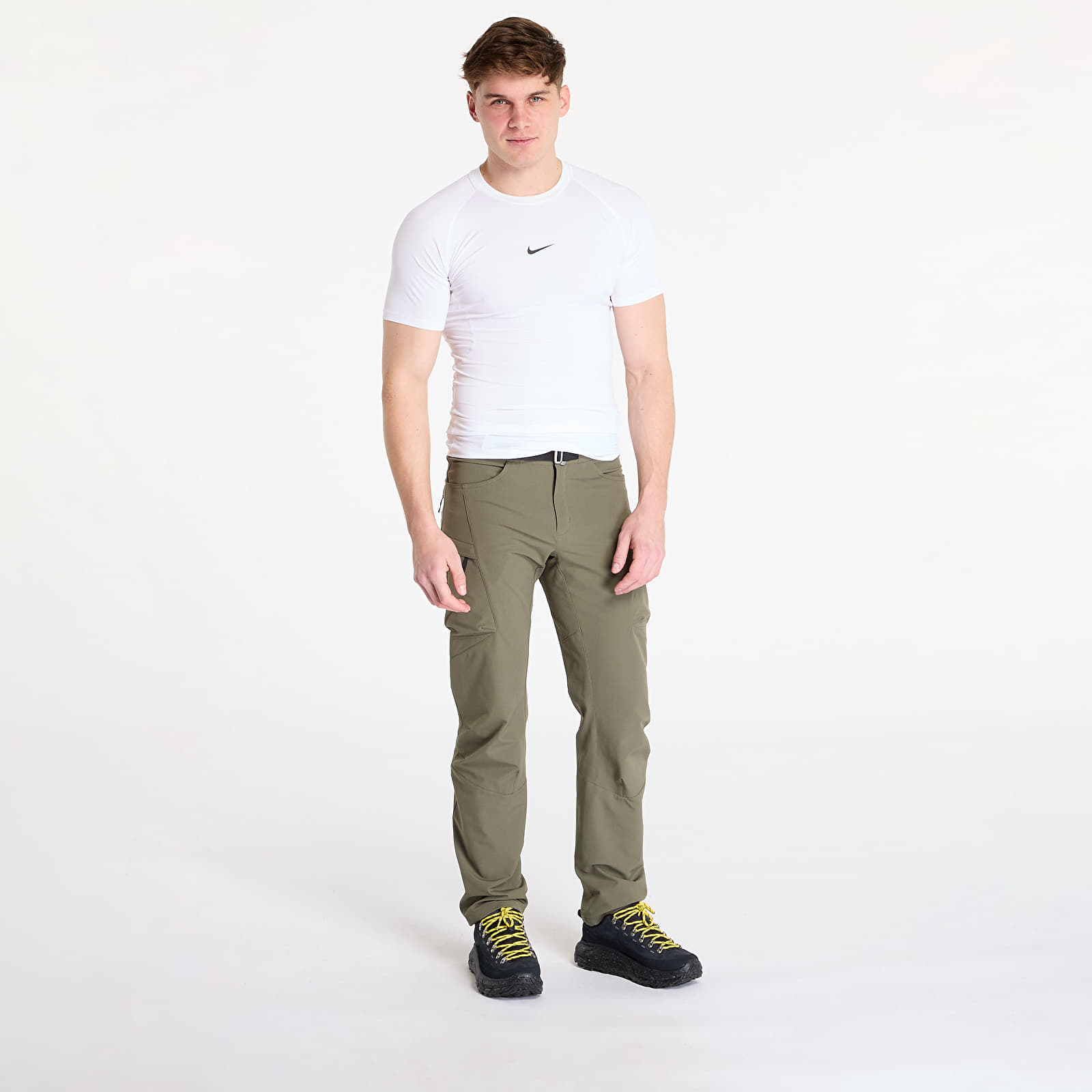 Pants and jeans Tilak Crux Pants 13 Khaki
