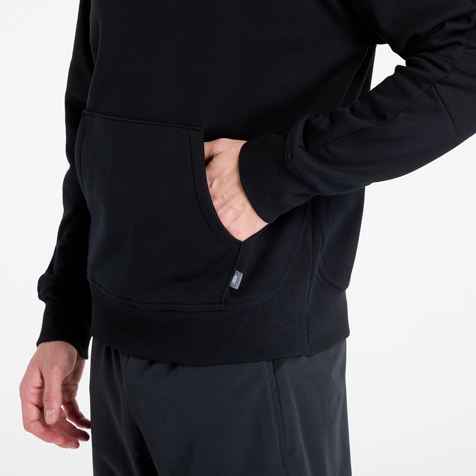 Kapucnis pulóverek és pulcsik New Balance Hoops Uniform Hoodie Black