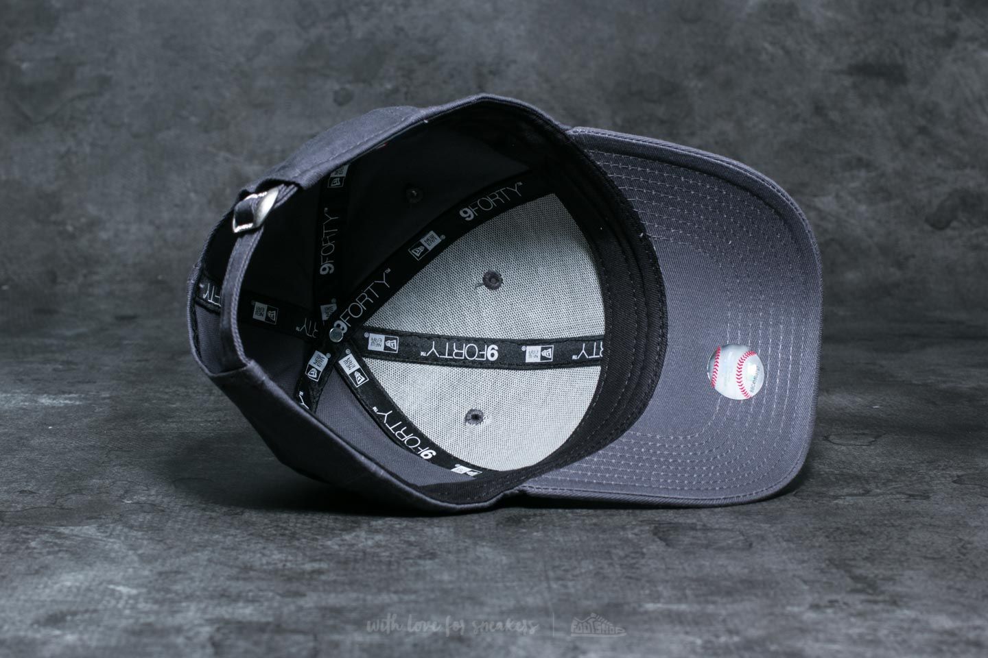 Sapkák New Era Youth 9Forty Adjustable League Los Angeles Dodgers Cap Grey/ Black