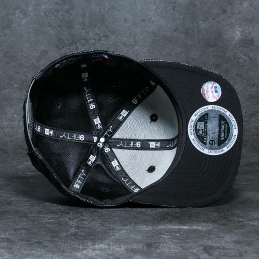 baseball cap yankees cap night