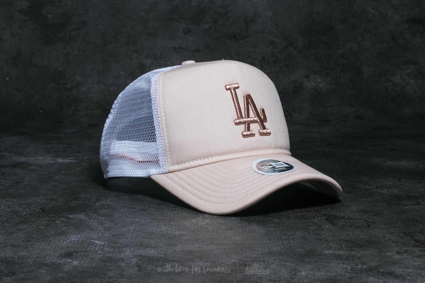 Džemperio kepurė New Era 9Forty Clean Trucker Los Angeles Dodgers Satine/ Gold/ White