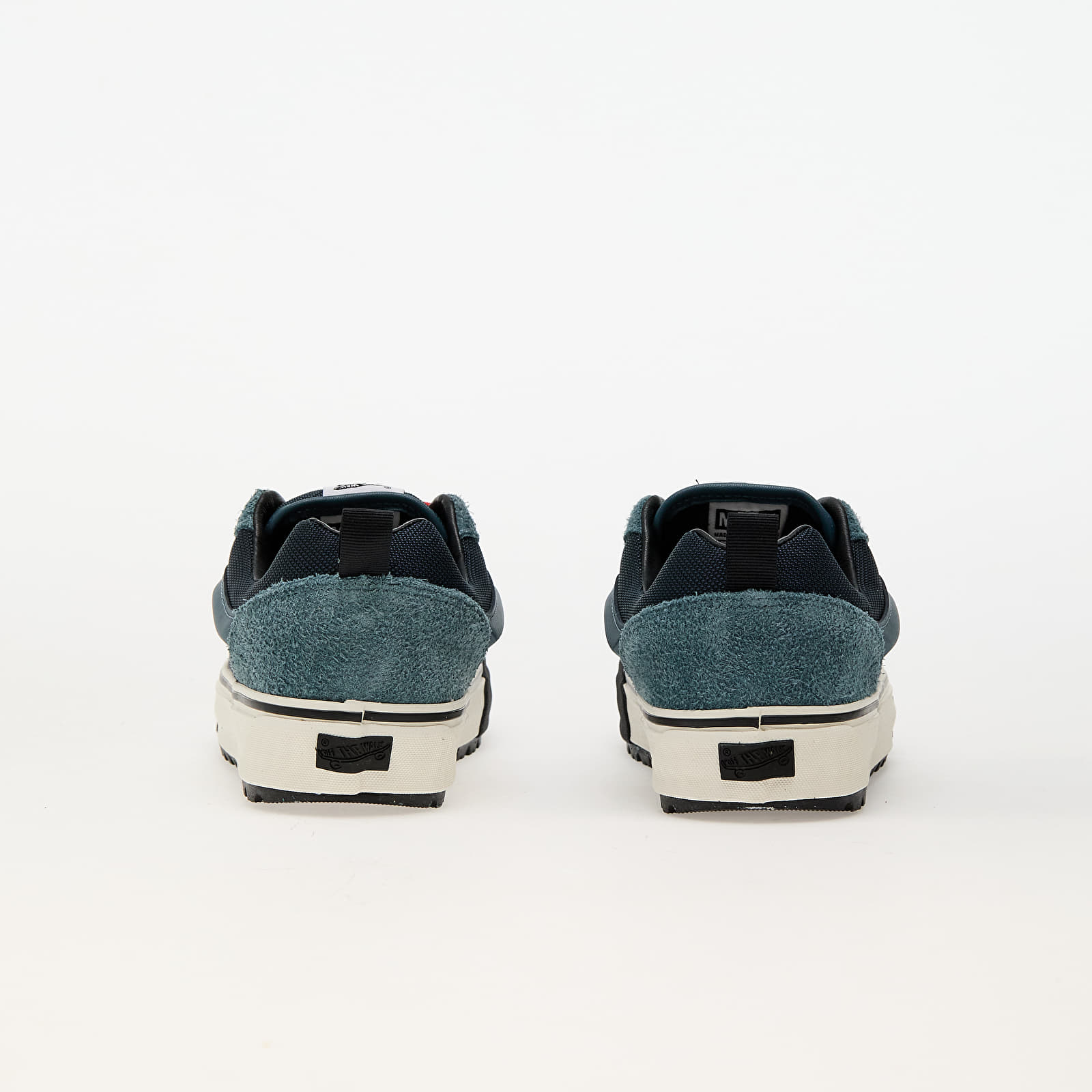 Männer Vans Knu Skool MTE-1 LX Ballistic Stargazer