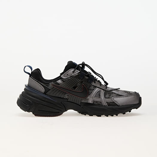 Nike W V2K Run Mtlc Dark Grey/ Black-Dk Smoke Grey | Footshop
