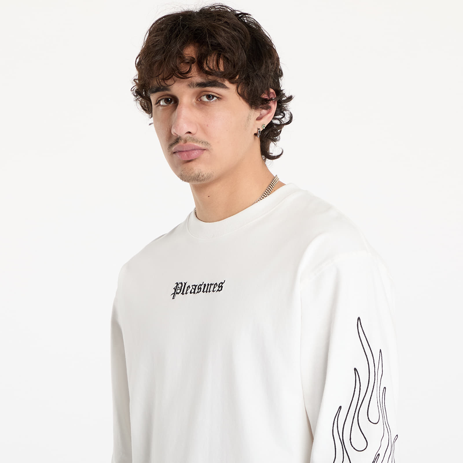 Männer T-Shirts PLEASURES Fiery Heavyweight Longsleeve White
