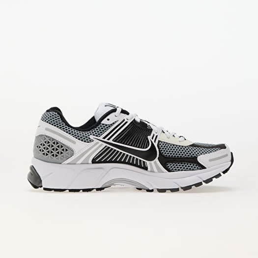 Nike Zoom Vomero 5 SE SP