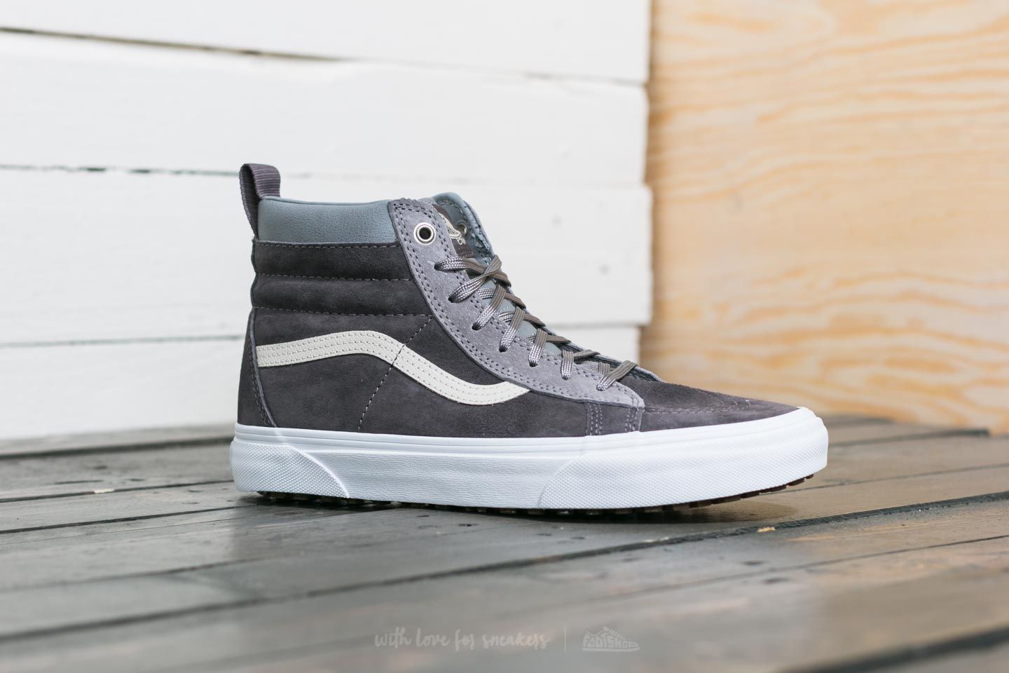 Vans mte shop rabbit frost