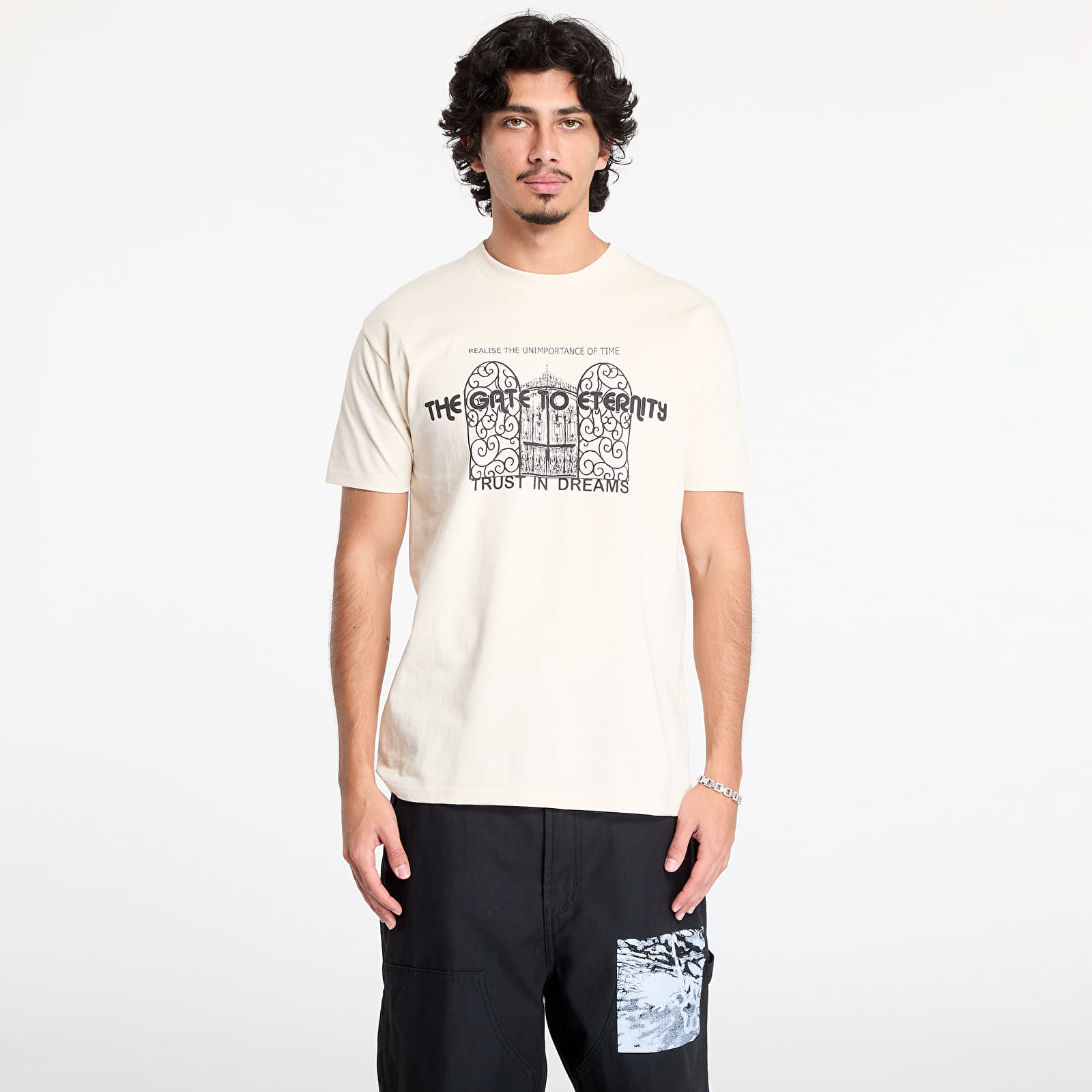 T-shirts OBEY Obey We Are Not Alone T-Shirt Cream