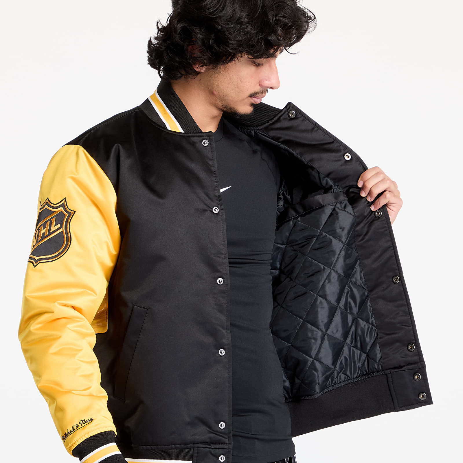 Bomberjakker Mitchell & Ness NHL Primetime Heavyweight Satin Jacket Current Logo Bruins Black