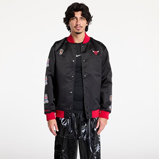 Old school bulls jacket discount