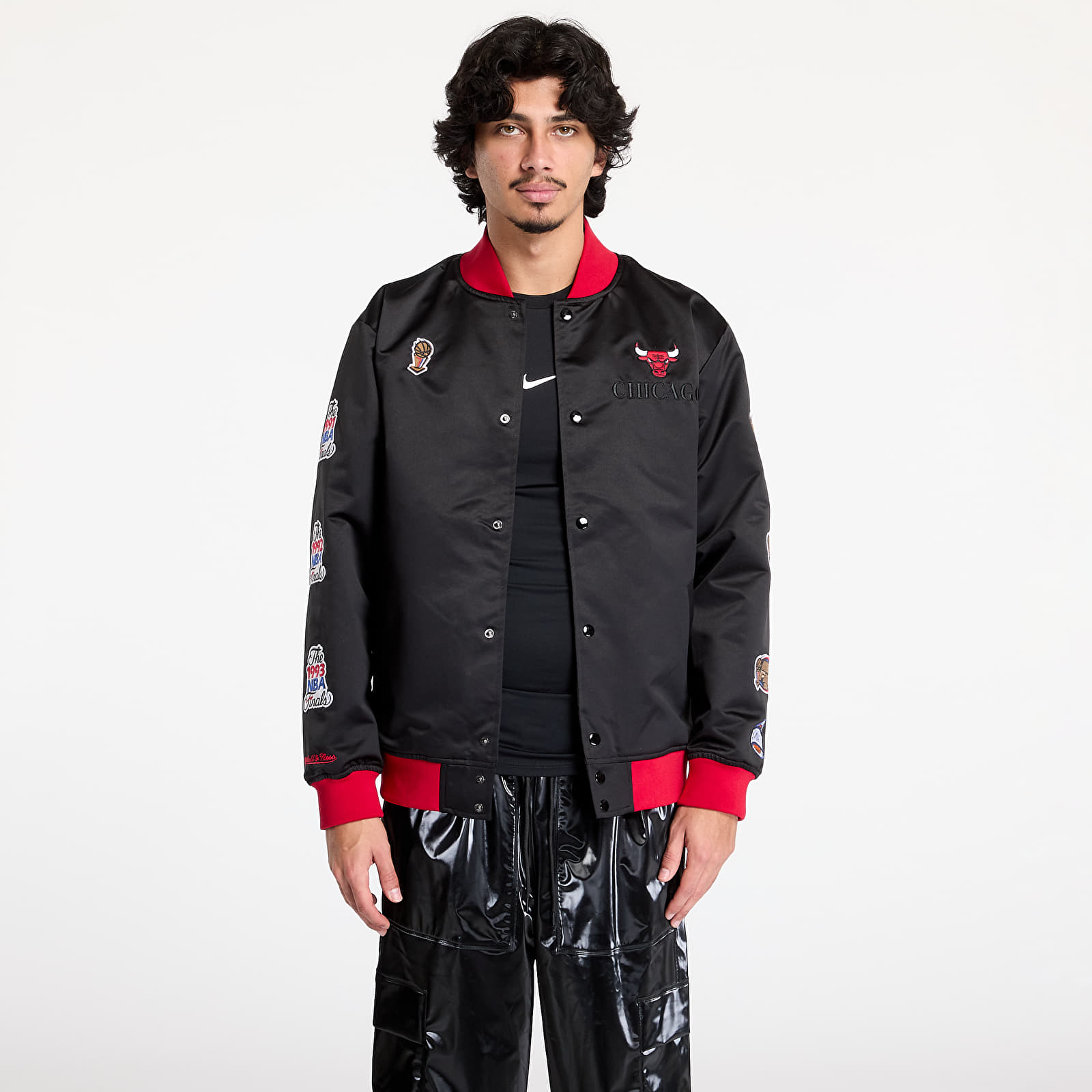 Bombery Mitchell & Ness Nba Team Og 3.0 Lightweight Satin Jacket Vintage Bulls Black