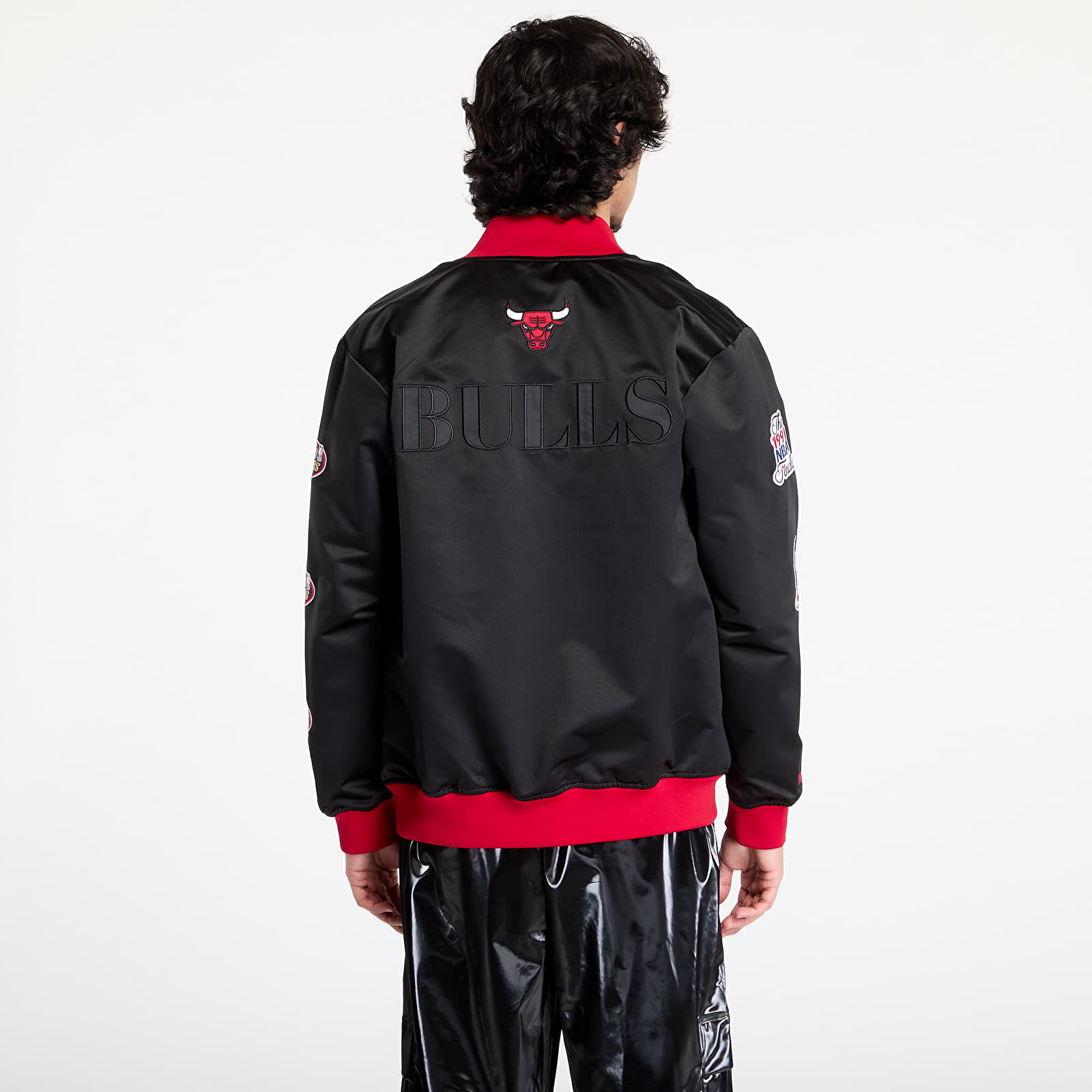 Bombery Mitchell & Ness Nba Team Og 3.0 Lightweight Satin Jacket Vintage Bulls Black