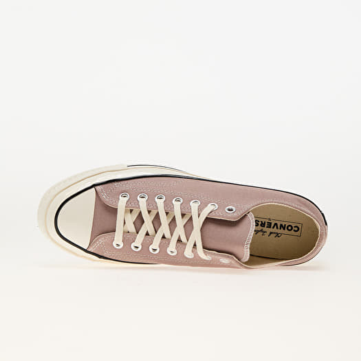 Chuck 7 teak store