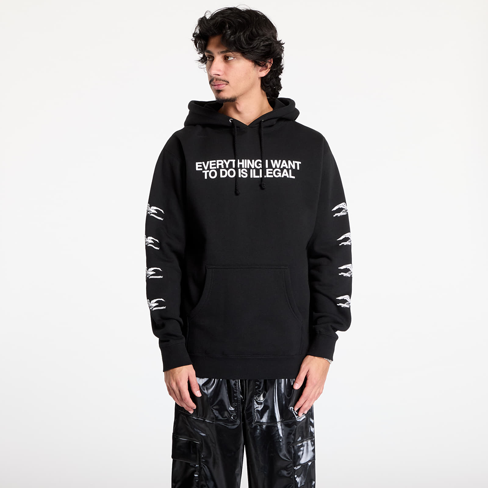 Férfi kapucnis pulcsik PLEASURES Illegal Hoodie Black