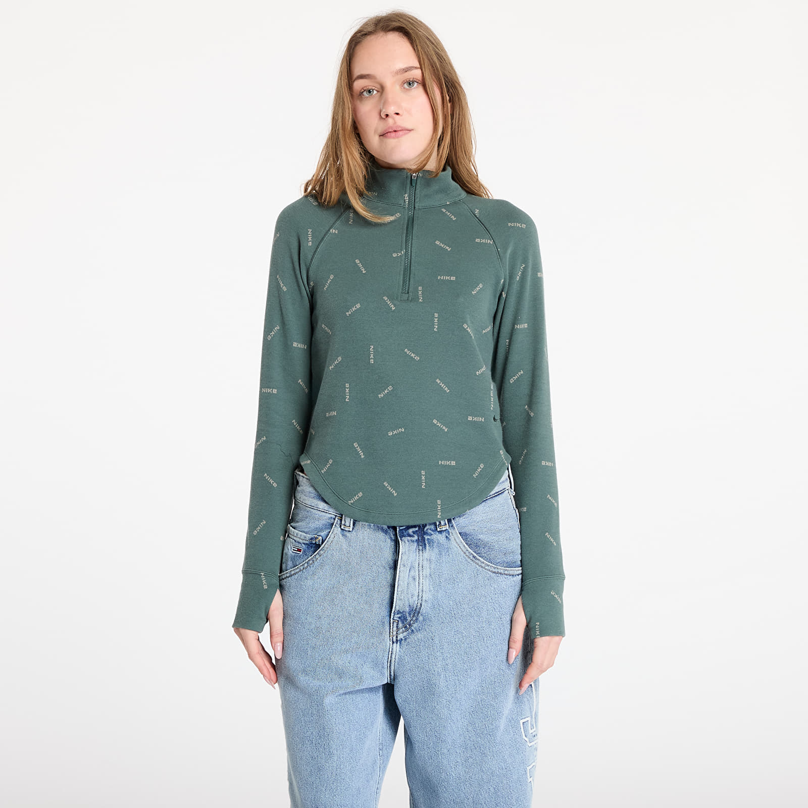 Women's T-shirts Nike Sportswear Women's Slim 1/2-Zip Long-Sleeve Logo Top Vintage Green/ Light Army/ Vintage Green