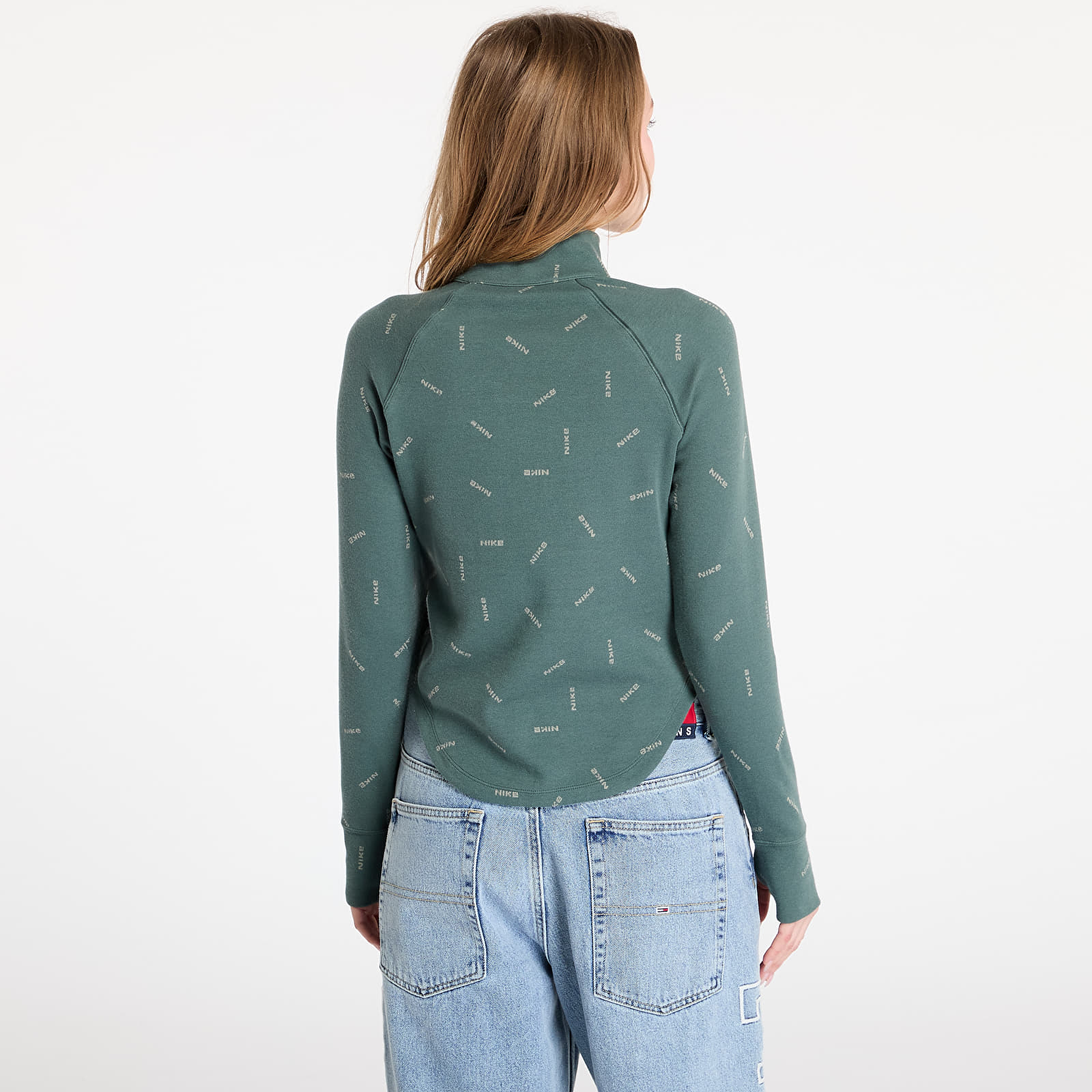 Women's T-shirts Nike Sportswear Women's Slim 1/2-Zip Long-Sleeve Logo Top Vintage Green/ Light Army/ Vintage Green