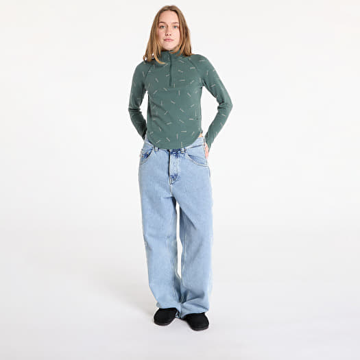 army green nike shirt women's