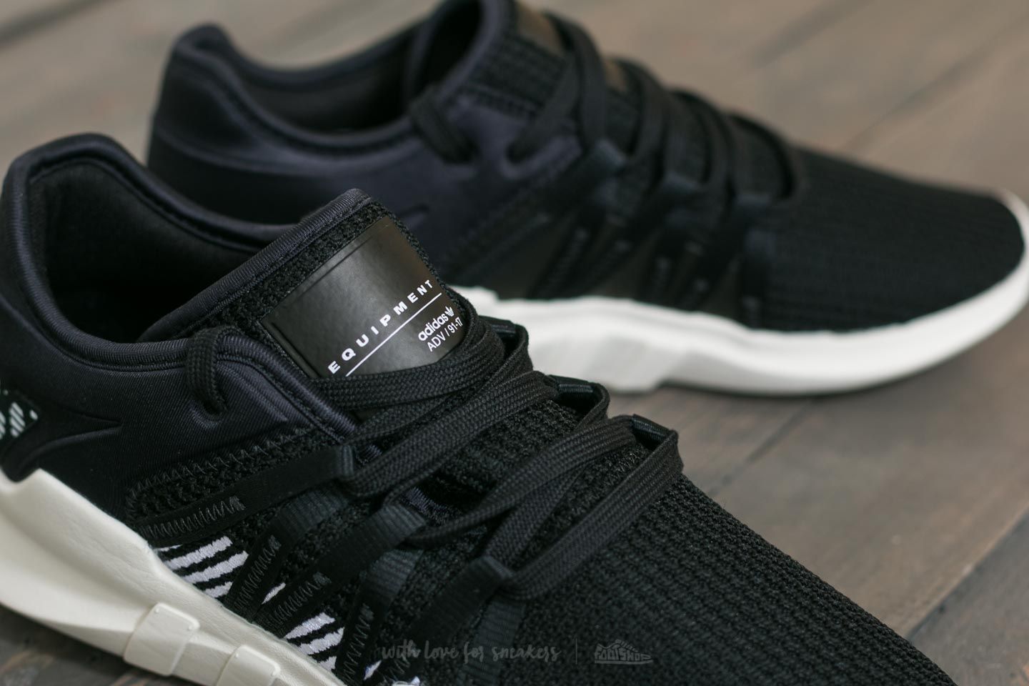 Adidas eqt racing deals adv core black