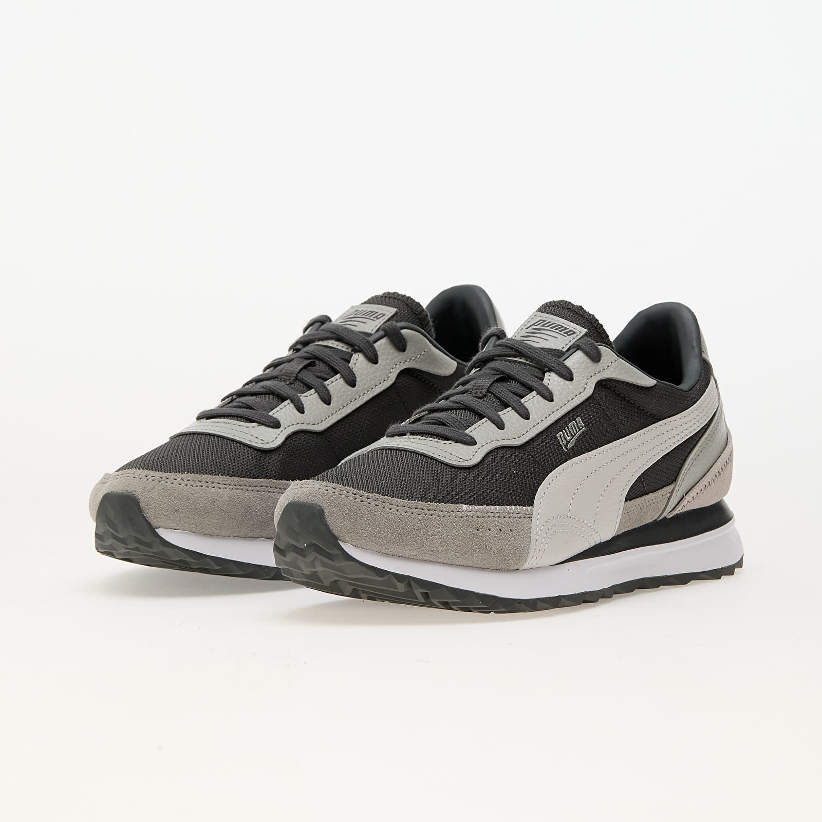 Кросівки Puma Road Rider Lux Gray EUR 40.5