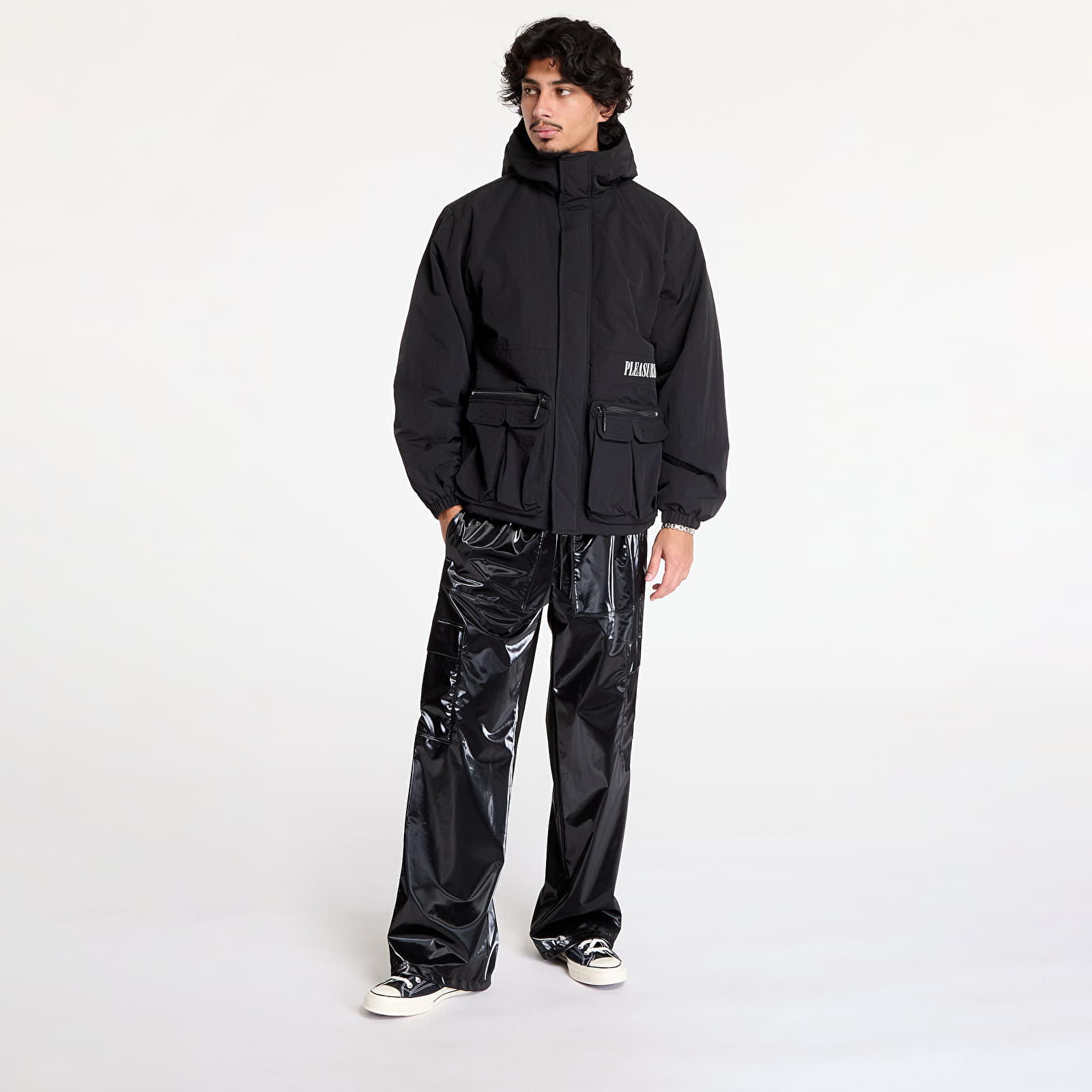 Herrenjacken PLEASURES Run Hooded Jacket Black