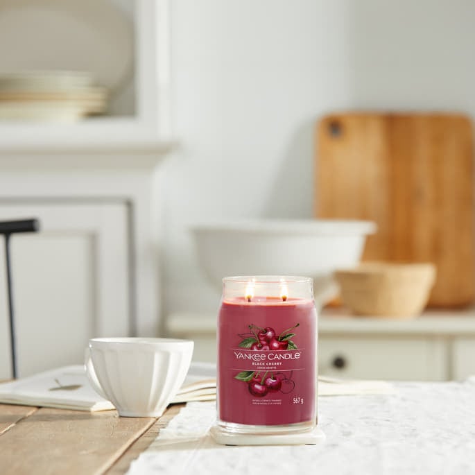 Weitere Accessoires Yankee Candle Signature Large Jar 2 Wicks - Black Cherry