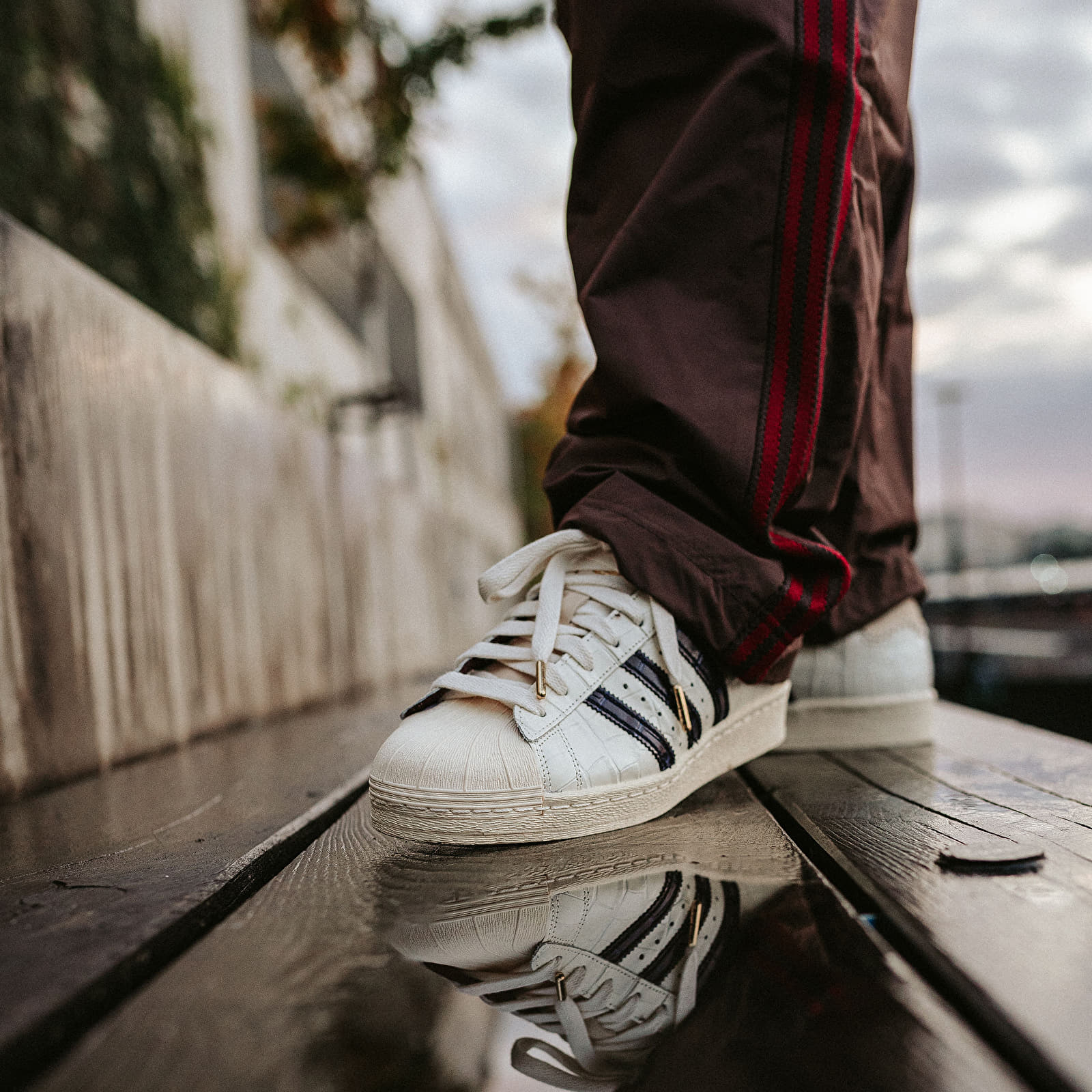 Мъжки кецове и обувки adidas x Wales Bonner Superstar Wonder White/ Collegiate Navy/ Night Red