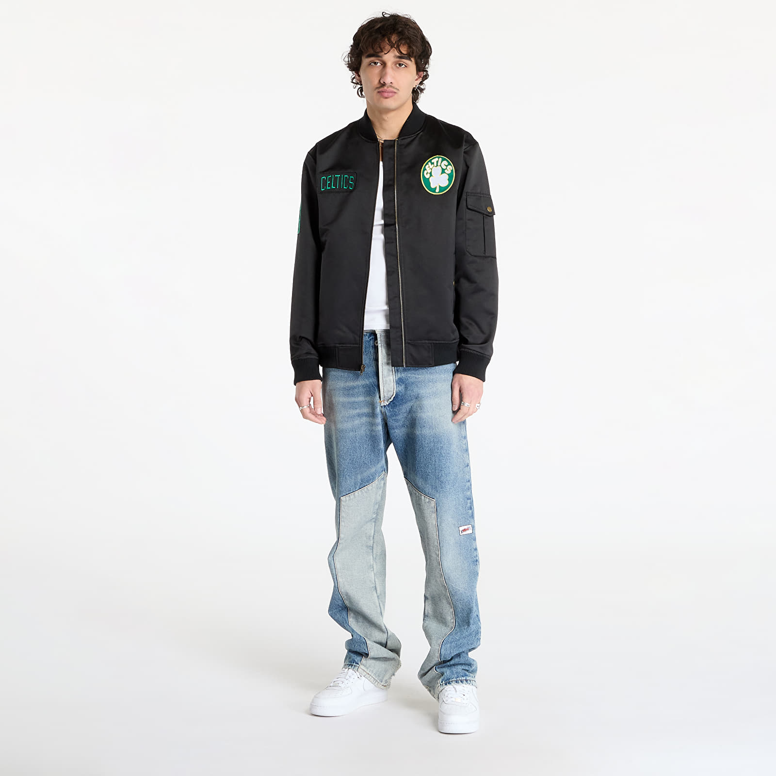 Takit Mitchell & Ness NBA Team Leader Satin Vintage Logo Celtics Bomber Black