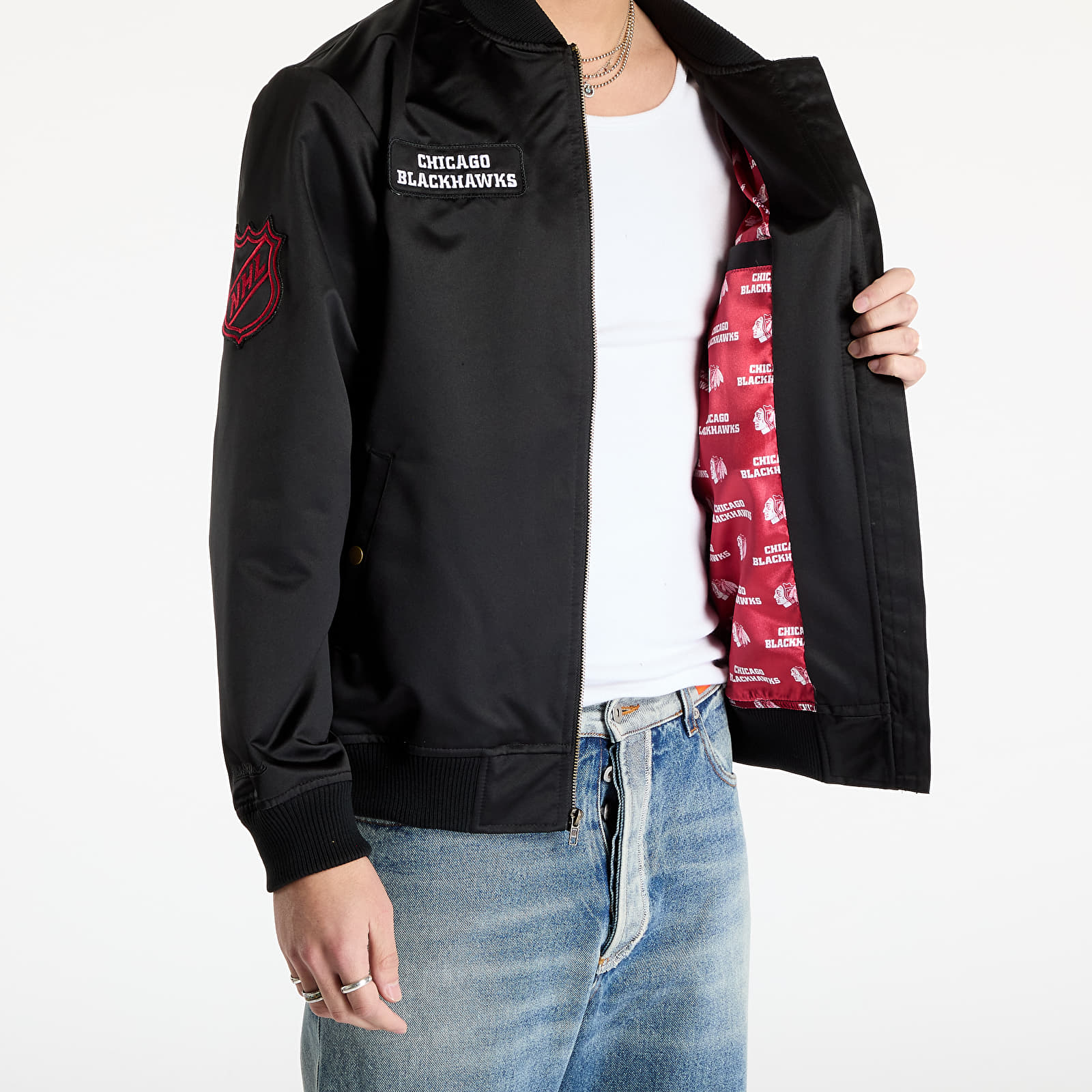 Jackets Mitchell & Ness NHL Team Leader Satin Current Logo Blackhawks Bomber Black
