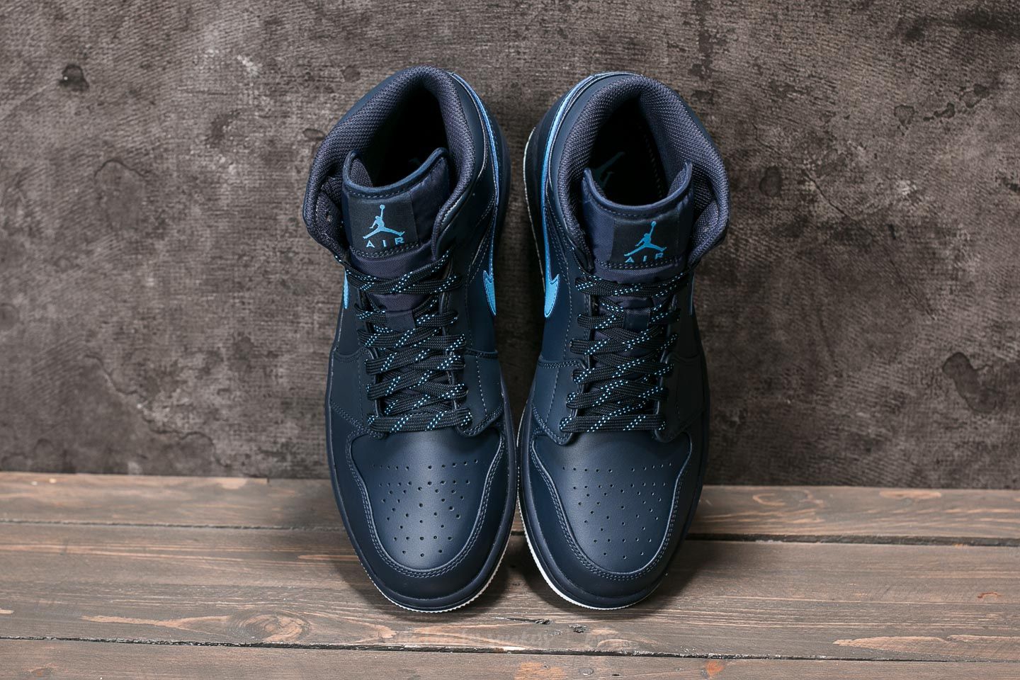 Air jordan 1 mid obsidian university blue on sale