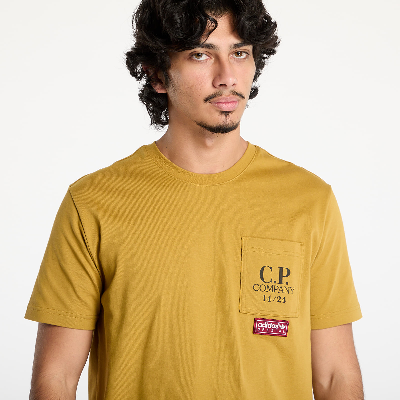 T-skjorter adidas x C.P. Company Spezial Pocket Tee Preloved Brown