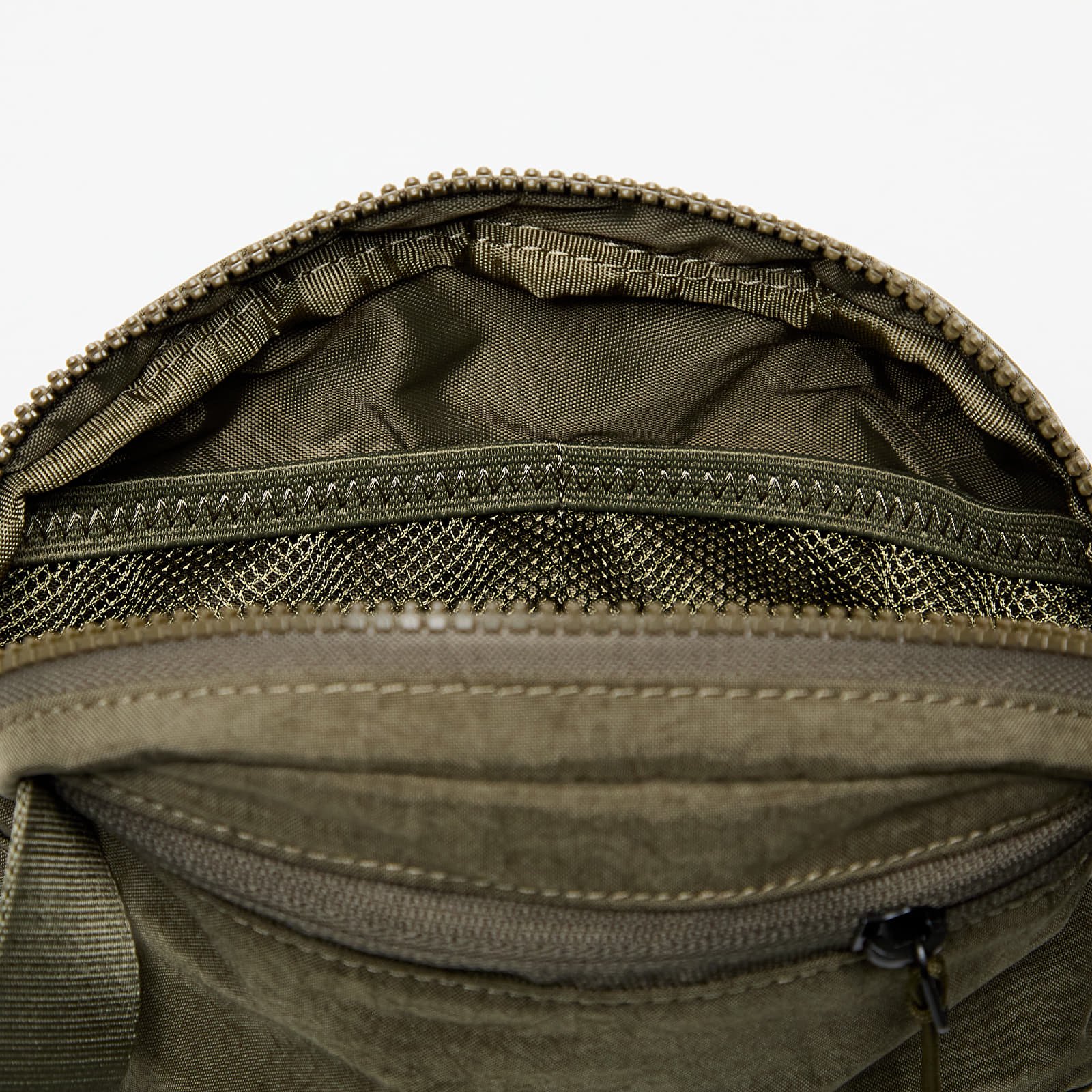Gürteltaschen Nike Aura Crossbody Bag Medium Olive/ Medium Olive/ Black