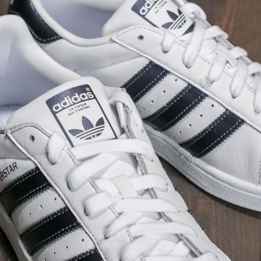 Chaussures et baskets femme adidas Superstar W Ftw White/ Puni
