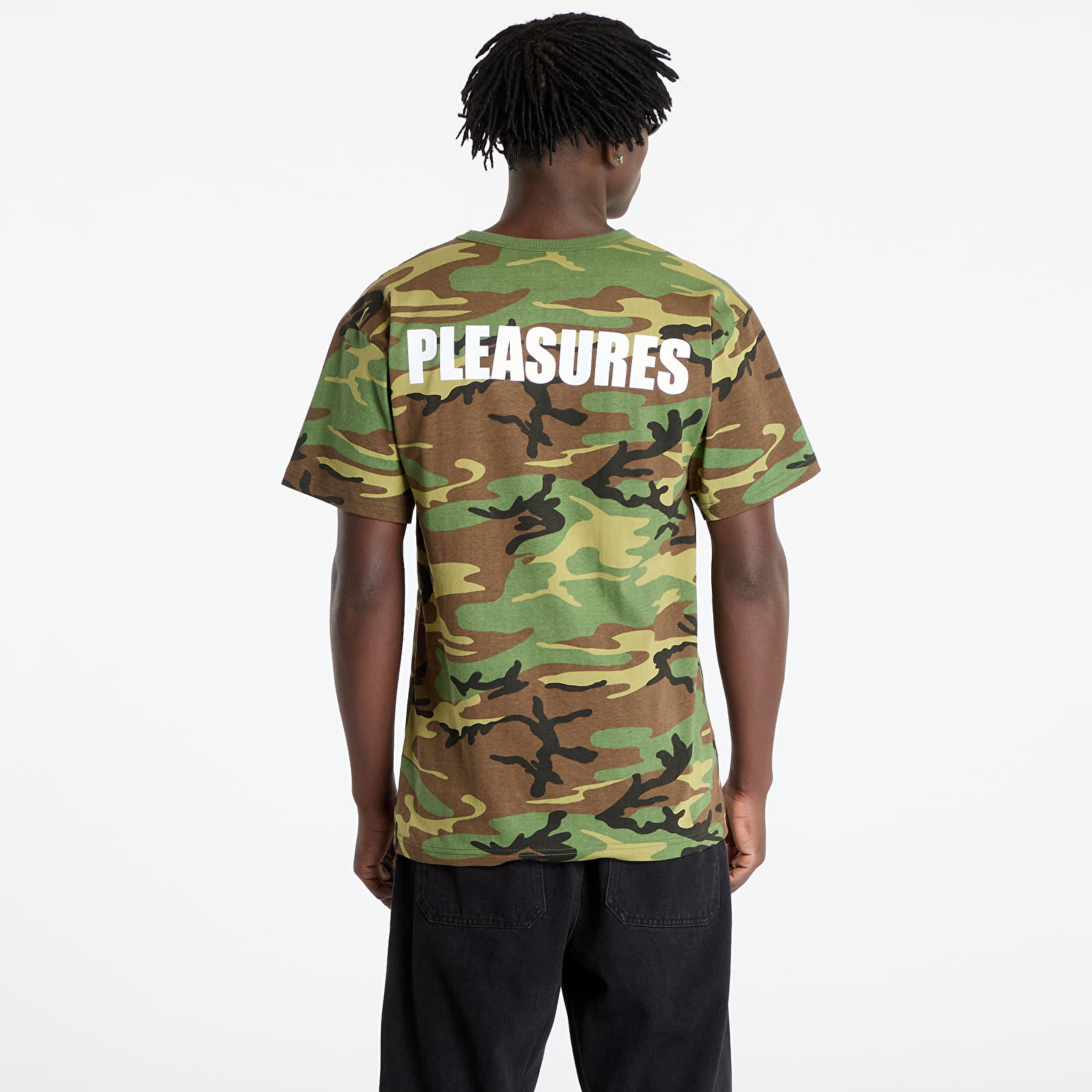 T-shirts för män PLEASURES Illegal T-Shirt Woodland