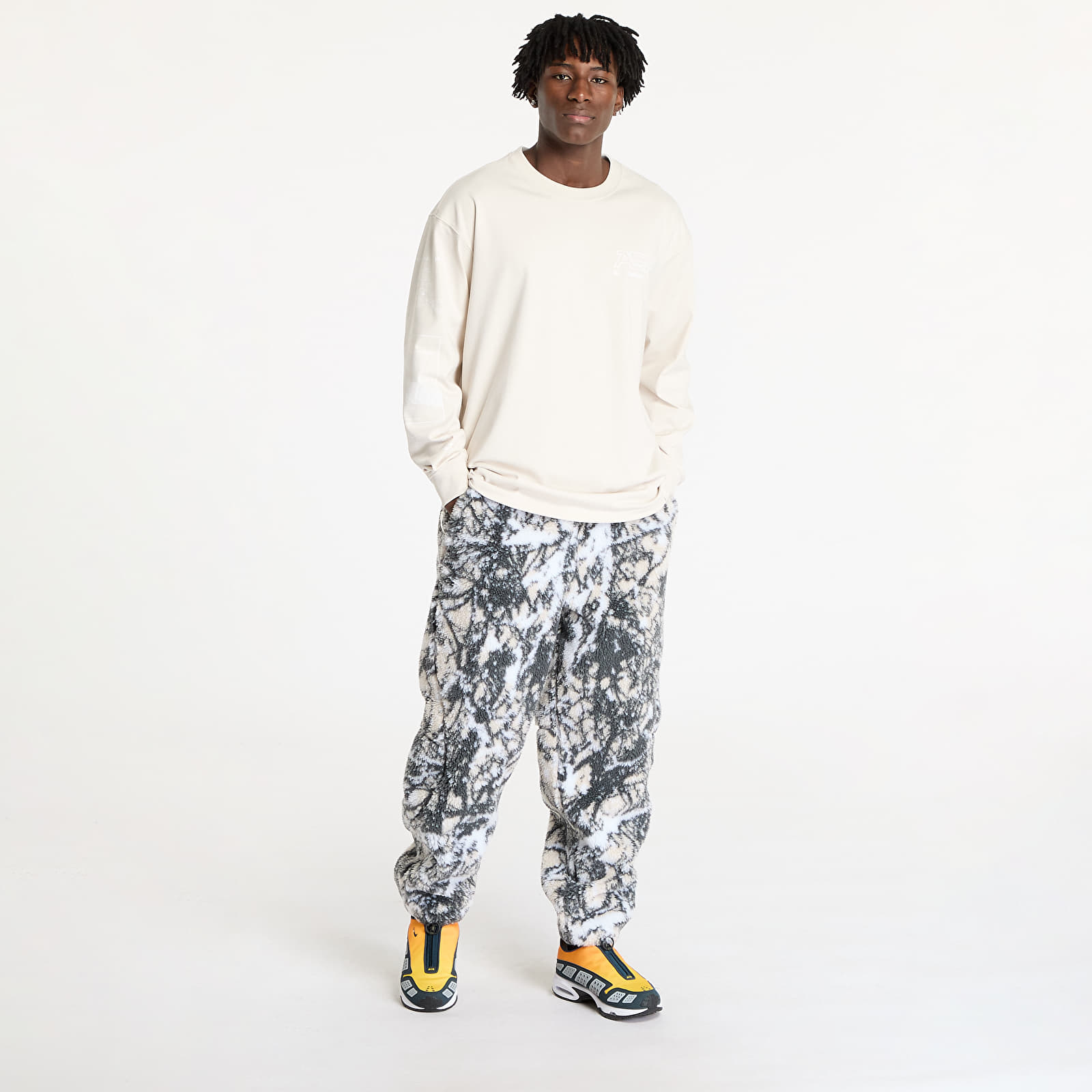 Pólók Nike ACG LS Geothermal  Tee Light Orewood Brown