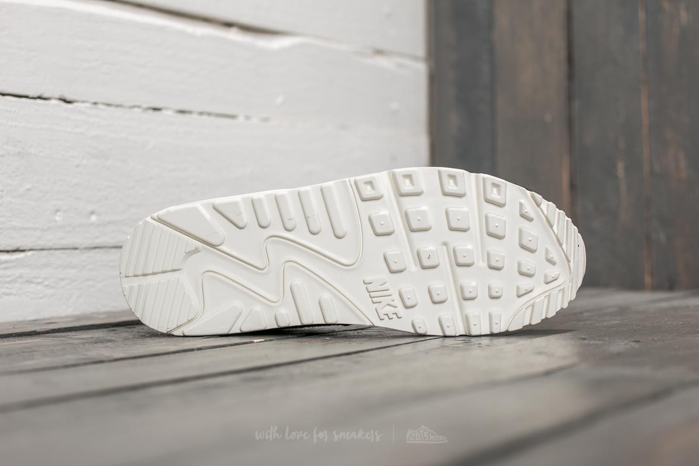 Nike air max lx 90 on sale