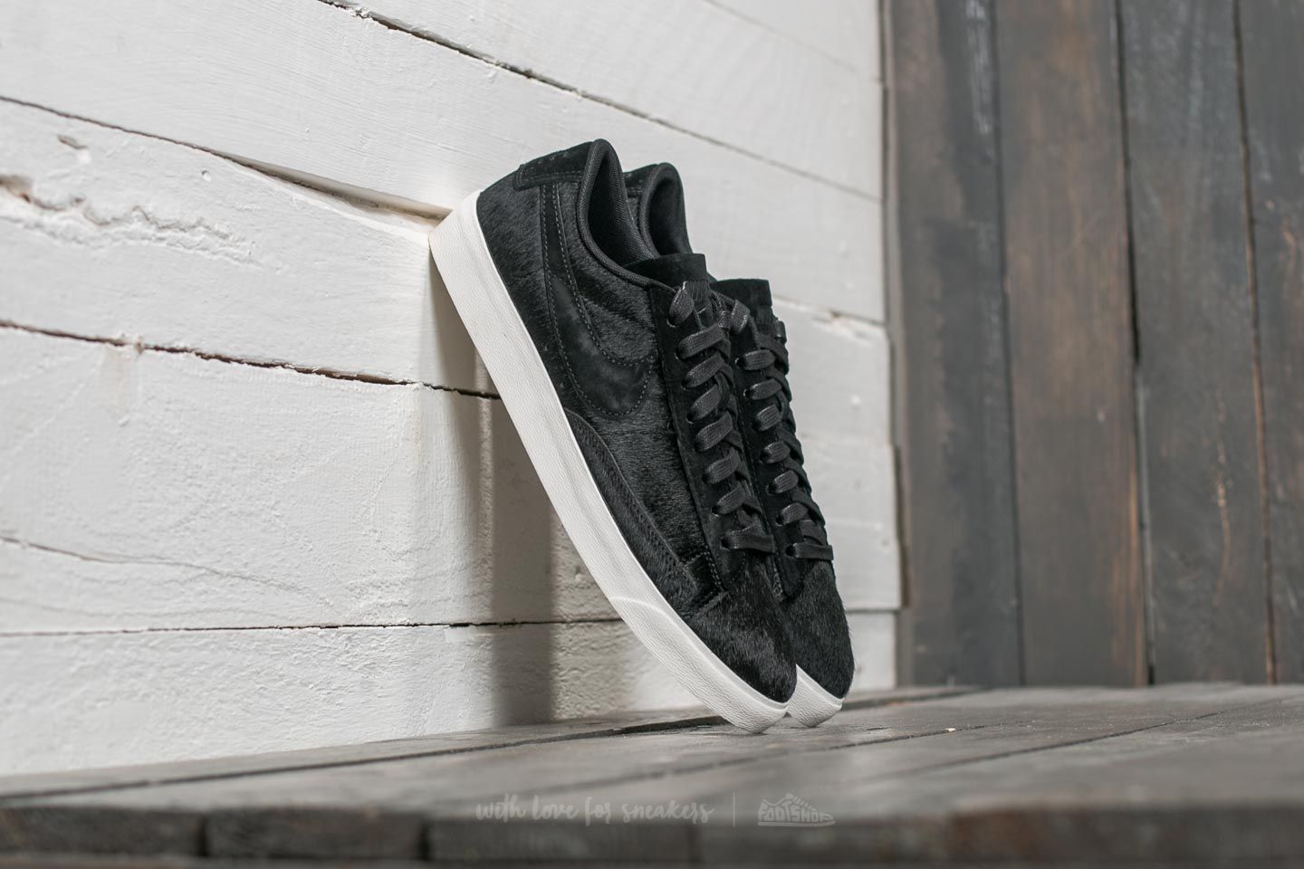 Women s shoes Nike Wmns Blazer Low LX Black Black Sail