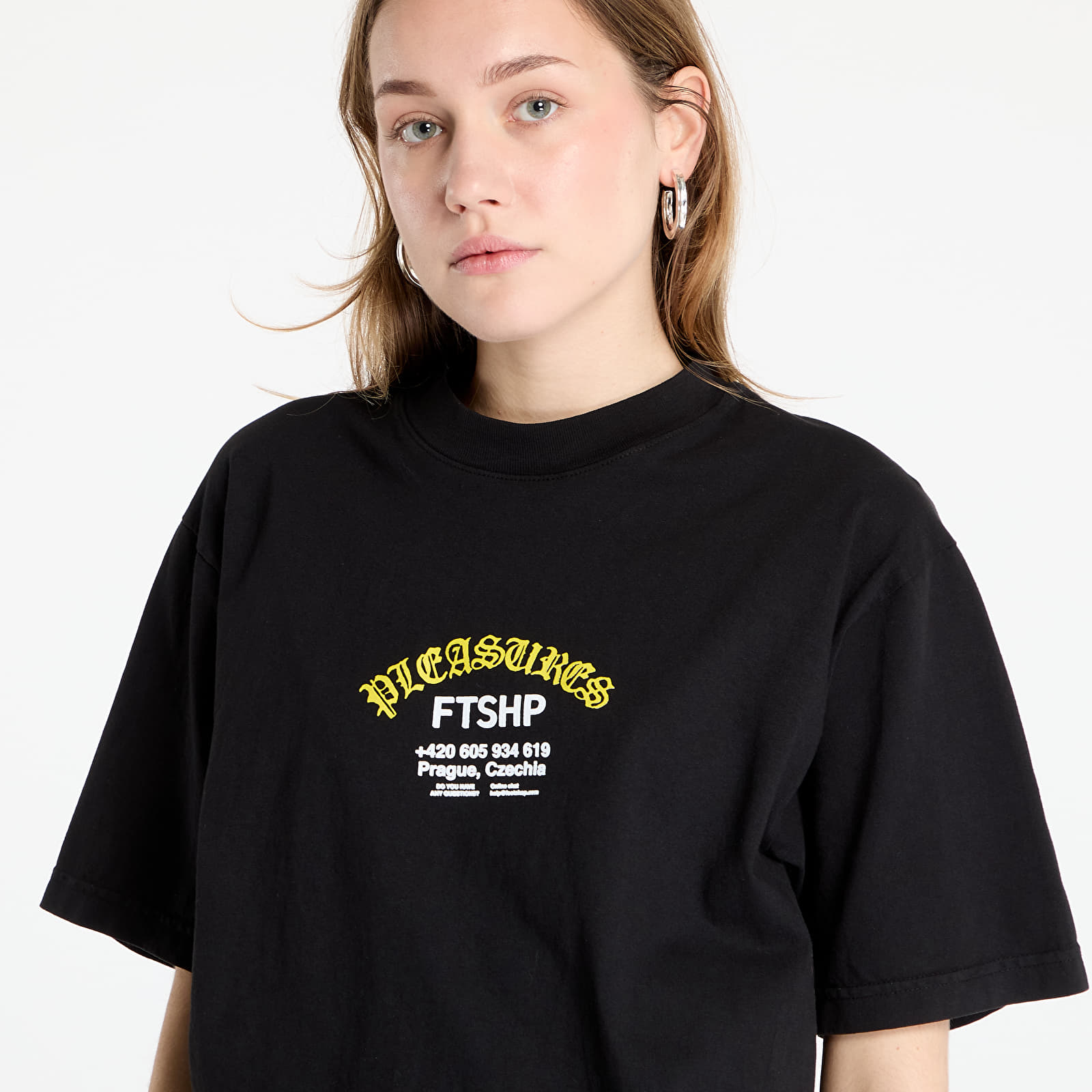 T-Shirts PLEASURES x FTSHP Questions T-Shirt UNISEX Black