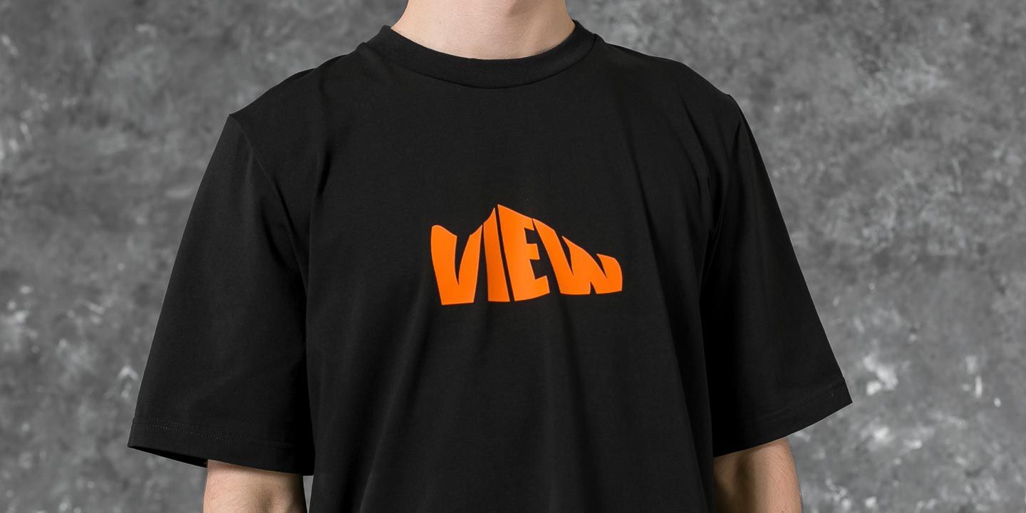 T-skjorter Footshop POINT OF VIEW Tee Black/ Orange
