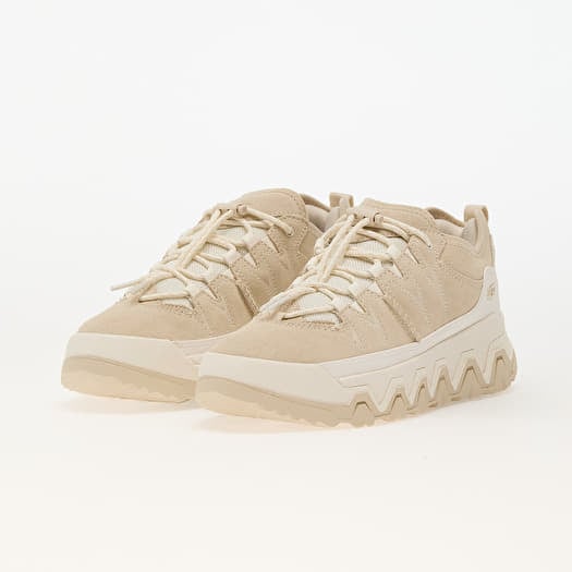 Ugg sneaker beige top