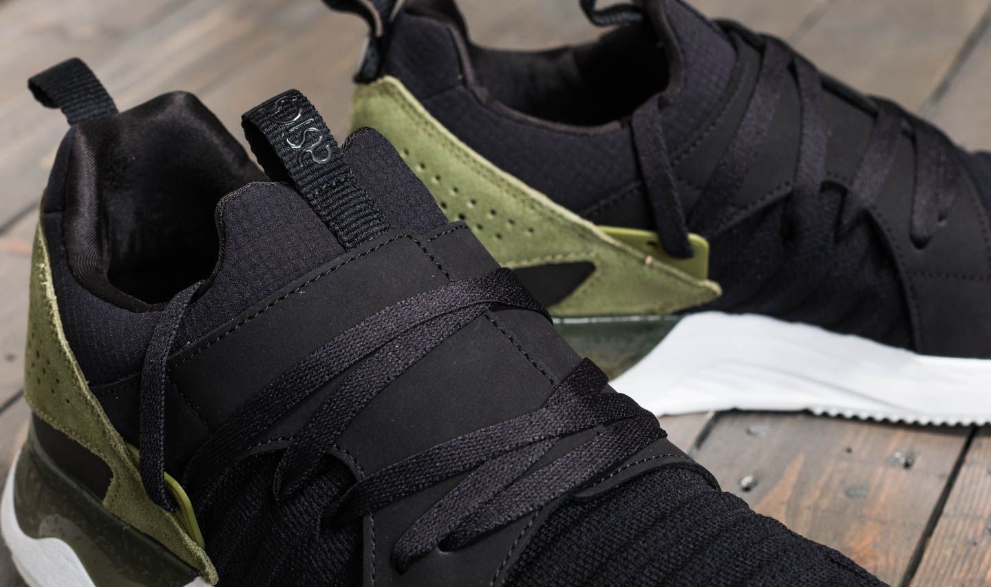 Férfi cipők Asics Gel-Lyte V Sanze Black/ Olive