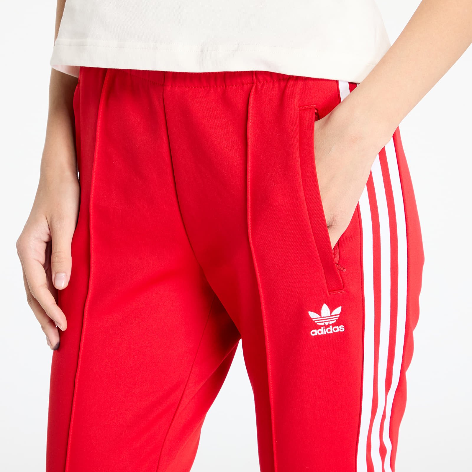 Női melegítőnadrágok adidas Adicolor SST Track Tracksuit Pant Better Scarlet
